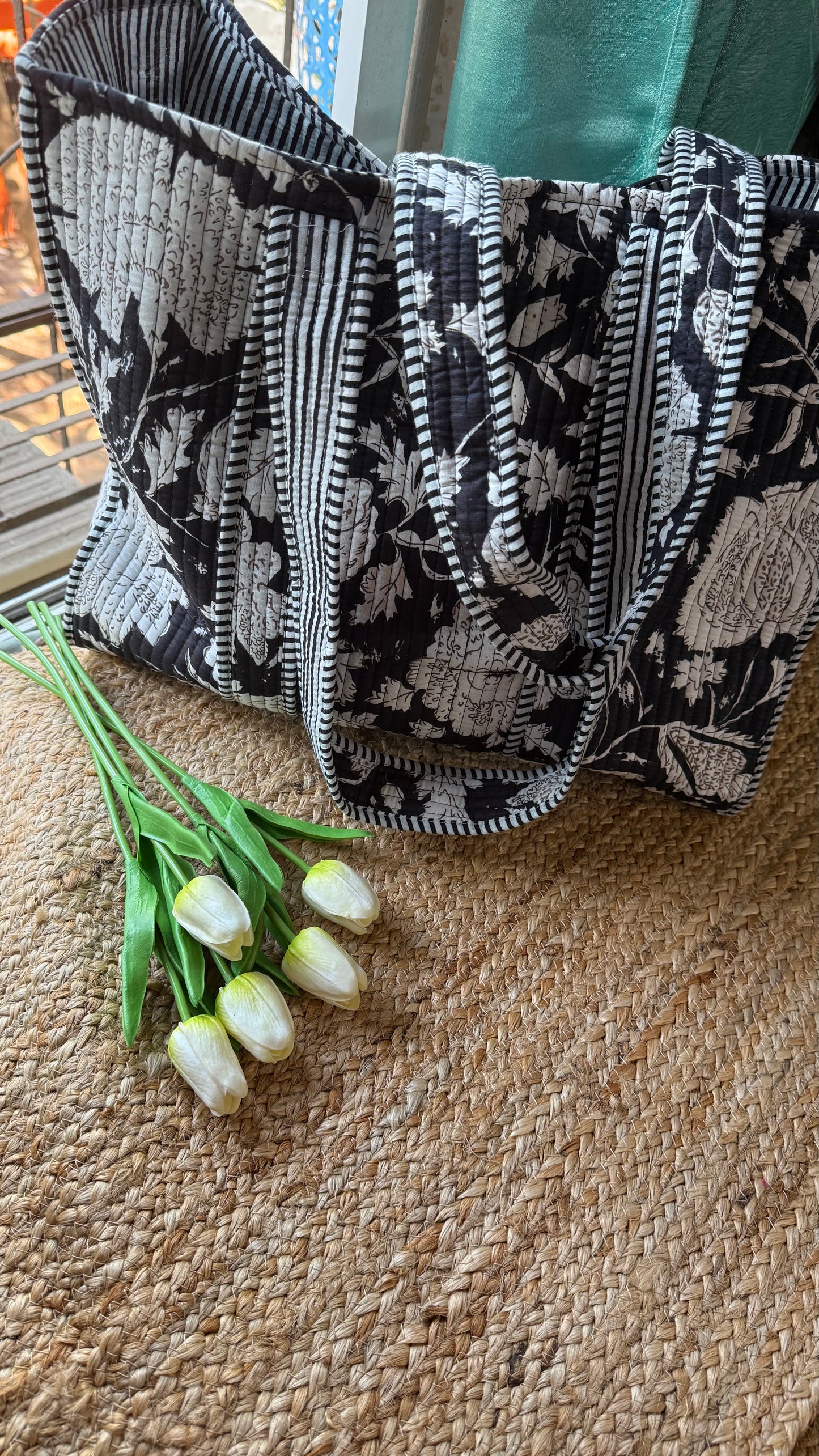 Tote Tales