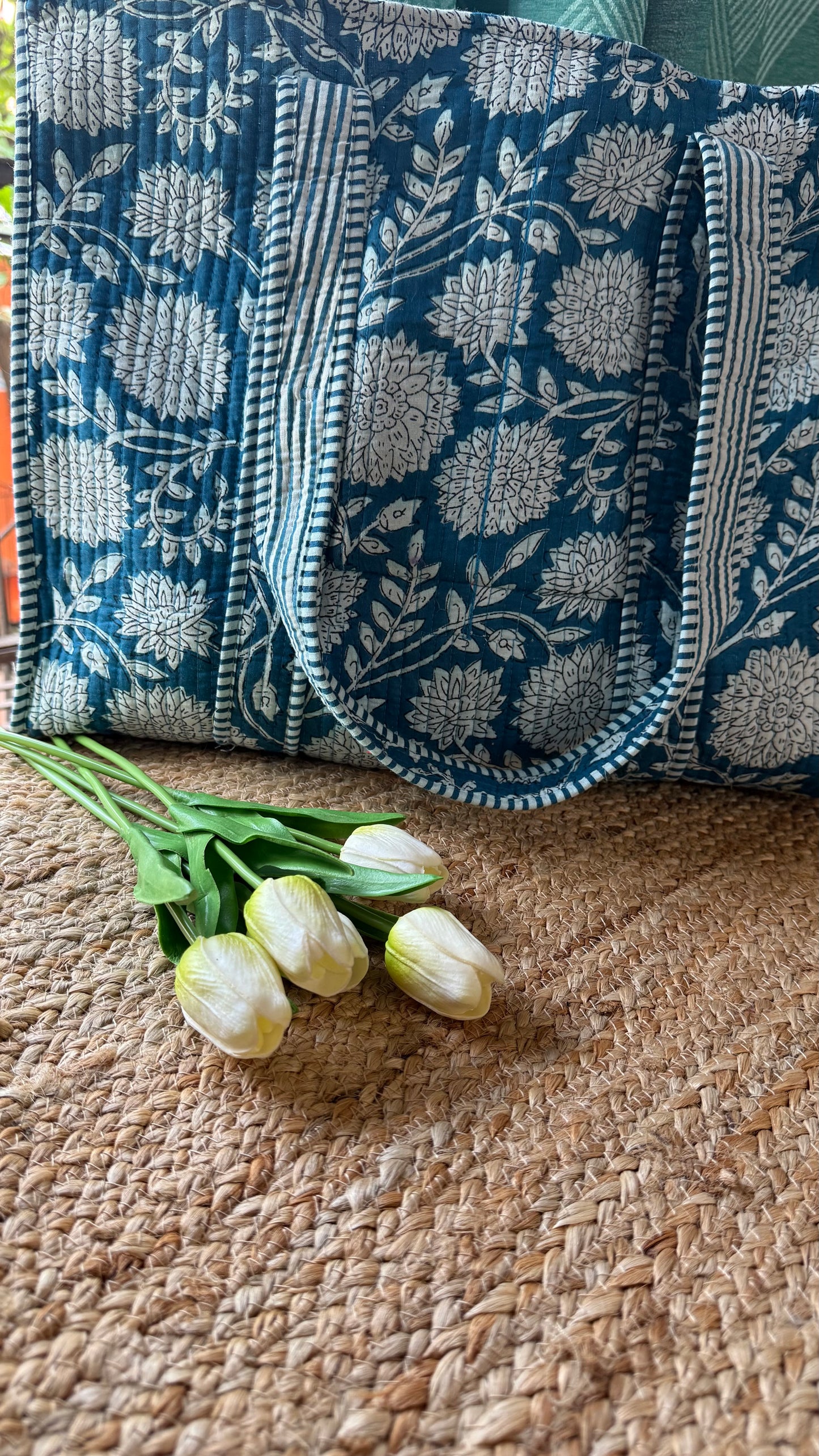 Tote Tales